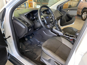 2014 Ford Focus SE Manual