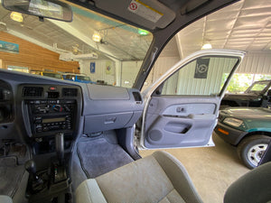 2000 Toyota 4Runner SR5 V6 4WD - One Owner
