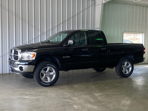 2008 Dodge Ram 1500 4WD Manual
