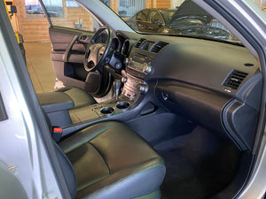 2010 Toyota Highlander SE