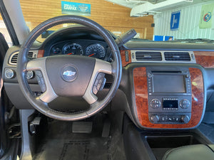 2013 Chevrolet Suburban 2500 4WD 6.0L