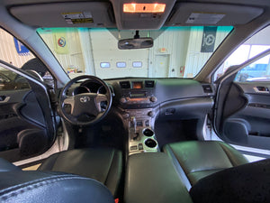 2010 Toyota Highlander SE